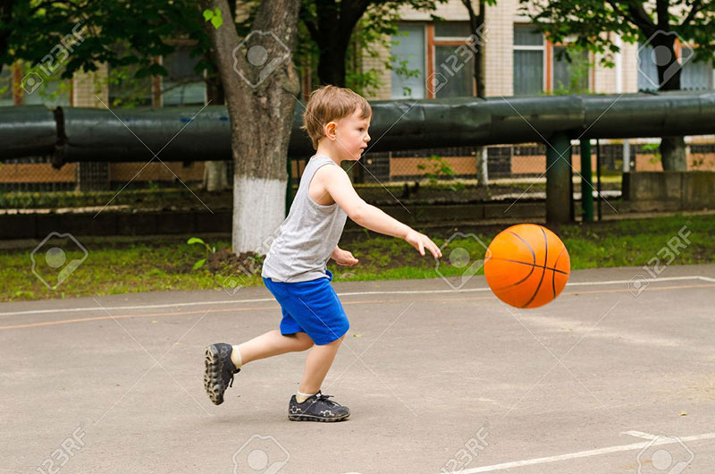 Phụ kiện bóng rổ sẽ đem lại sự an toàn cho bé