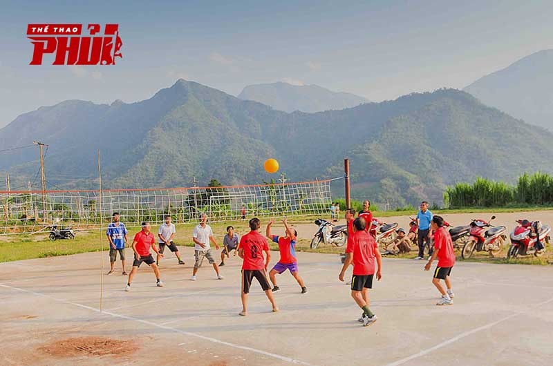 Bóng chuyền là một môn thể thao rèn luyện sức khỏe phù hợp với mọi lứa tuổi