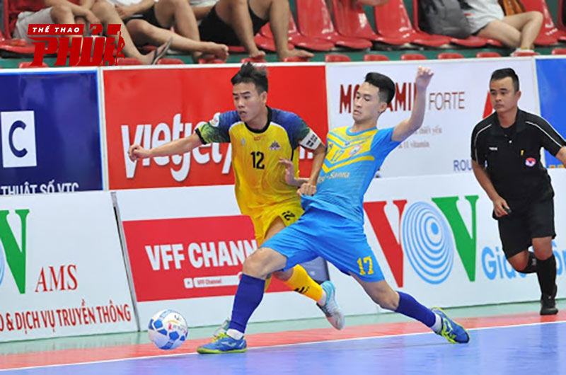 Quả bóng đá Futsal FUS 2.76 được sử dụng trong giải Futsal VĐQG HDbank