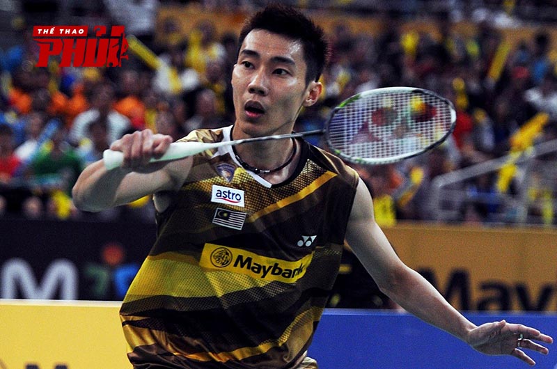 Lee Chong Wei với vợt cầu lông Yonex